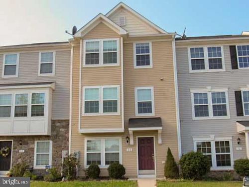80 Lieutenant Ct, BUNKER HILL, WV, 25413-4500 | Card Image