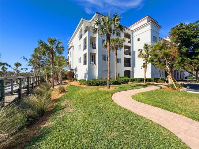 UNIT-201 - 11200 Hacienda Del Mar Blvd, Condo with 3 bedrooms, 3 bathrooms and null parking in PLACIDA FL | Image 47