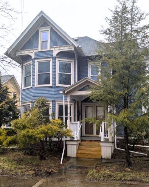 33 South Ave, Brockport, NY, 14420-2007 | Card Image