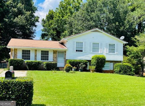 8436 Magnolia Dr, Jonesboro, GA, 30238-3152 | Card Image