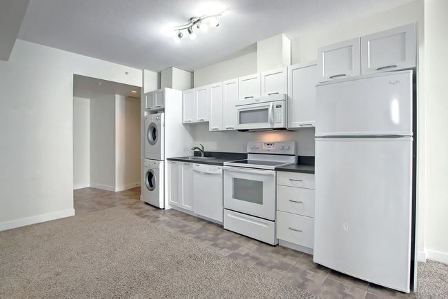 401 - 3820 Brentwood Road Nw, Condo with 2 bedrooms, 1 bathrooms and 1 parking in Calgary AB | Image 8
