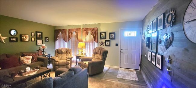 402 Keeler Dr, House other with 3 bedrooms, 2 bathrooms and null parking in Marietta OH | Image 12
