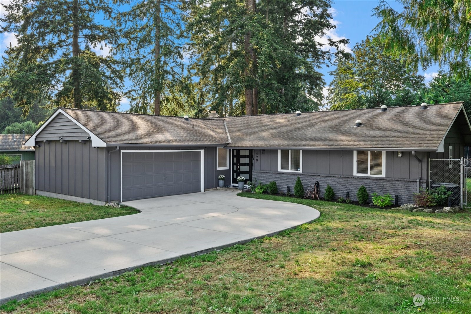 2nd St, Renton, WA 98059