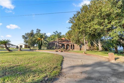 3910 Jean Lafitte Blvd, Lafitte, LA, 70067-5312 | Card Image