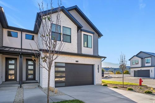 21-6718 S Vaughn Ln, Midvale, UT, 84047-1265 | Card Image