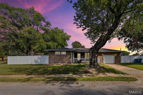 3028 Wayne Ave, Granite City, IL, 62040-5852 | Card Image