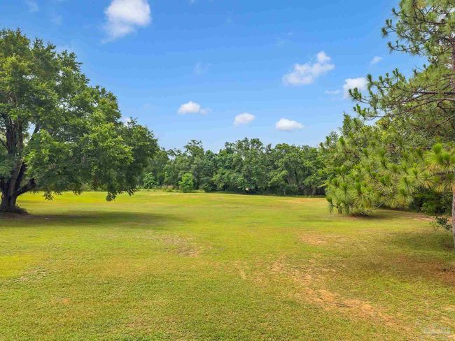 6640 Frank Reeder Rd, House other with 3 bedrooms, 2 bathrooms and 1 parking in Pensacola FL | Image 18