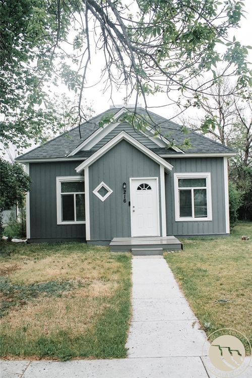 216 1st St W, Roundup, MT, 59072-2750 | Card Image