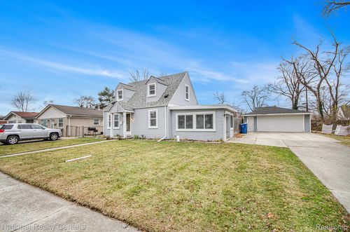 26130 Amherst St, Dearborn Heights, MI, 48125-1408 | Card Image