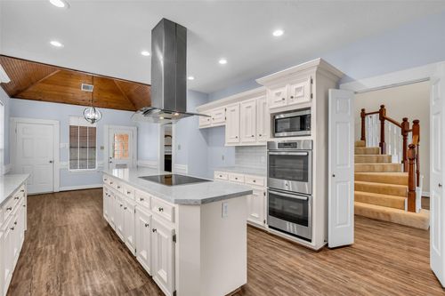 17703 Forest Park Ln, Spring, TX, 77379-8766 | Card Image