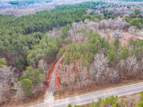 4063 Old Georgia Hwy, cowpens, SC, 29330-8827 | Card Image