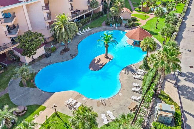 APT-332 - 9520 Seawall Blvd, Townhouse with 1 bedrooms, 1 bathrooms and null parking in Galveston TX | Image 23