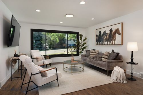 1233 N 8th Ave, Bozeman, MT, 59715-2519 | Card Image