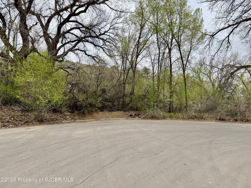 S S Hidden Glenn St, Farmington, NM, 87401 | Card Image