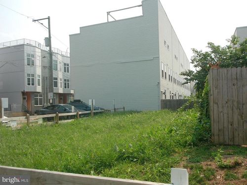 1319 N 18th St, PHILADELPHIA, PA, 19121-5045 | Card Image