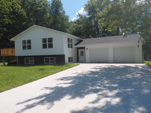 701 Munes St, Athens, WI, 54411 | Card Image