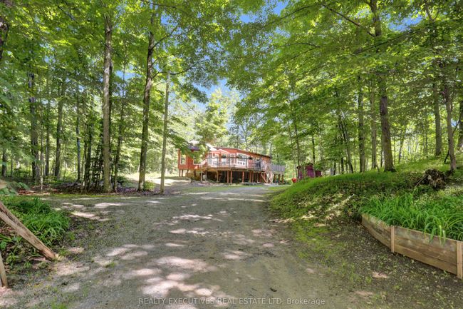 209 Maple Grove Lane, House other with 2 bedrooms, 1 bathrooms and 6 parking in South Frontenac ON | Image 23