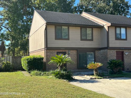 7042 Prestwick Cir S, JACKSONVILLE, FL, 32244-5786 | Card Image