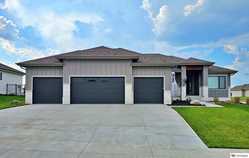 11602 S 116th St, Papillion, NE, 68046-5027 | Card Image