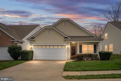 7 Verona Ct, FREDERICKSBURG, VA, 22406-8437 | Card Image