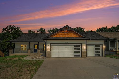 4334 Sw Lakeside Dr, Topeka, KS, 66610-1515 | Card Image