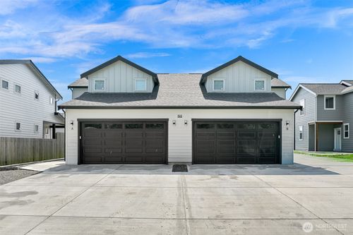 513 Colton Ln, Everson, WA, 98247-9646 | Card Image