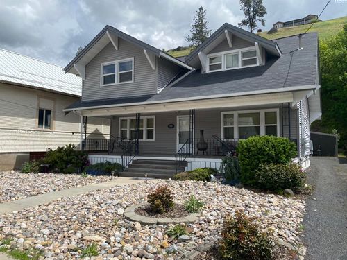 310 N Mill St, Colfax, WA, 99111-1855 | Card Image
