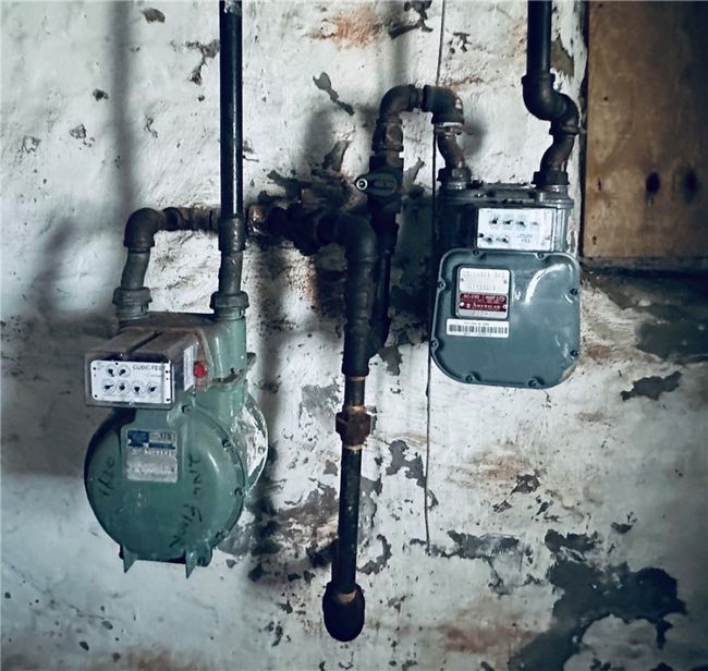 2 gas meters | Image 30