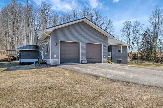 258 Robinson Rd, House other with 4 bedrooms, 4 bathrooms and 10 parking in Thomasburg ON | Image 4