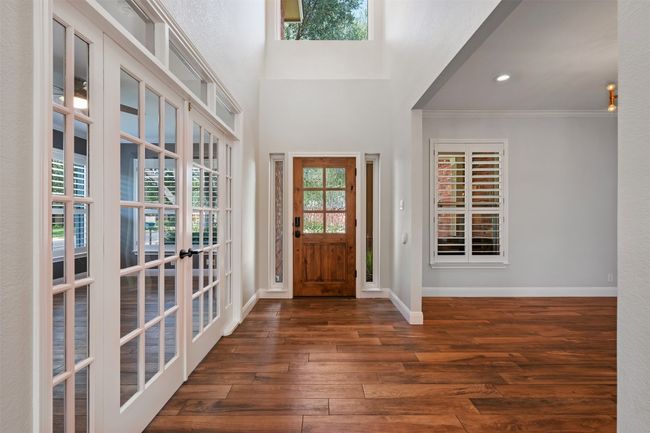 The dining area is to the right. | Image 7