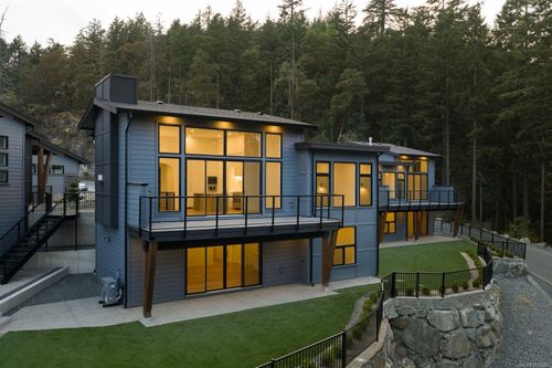 105-2332 Copper Rock Crt, Langford, BC, V9B0G4 | Card Image