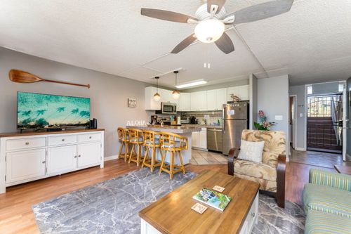 260-2495 S Kihei Rd, Kihei, HI, 96753-8625 | Card Image