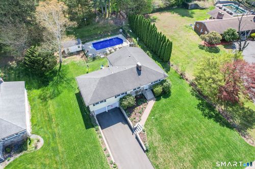 1062 Amherst Pl, Cheshire, CT, 06410-1607 | Card Image