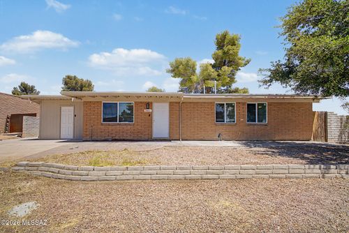 7841 E Longleaf Place, Tucson, AZ, 85730 | Card Image