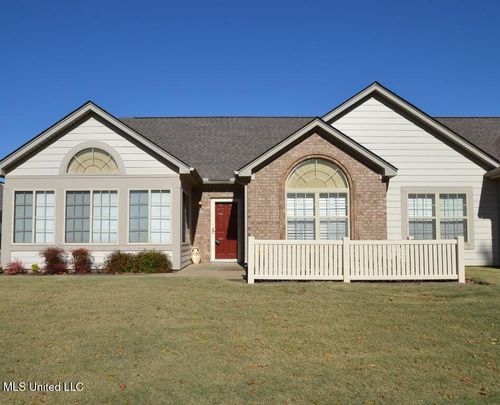 8799 Parkview Oaks Cir, Olive Branch, MS, 38654-6707 | Card Image