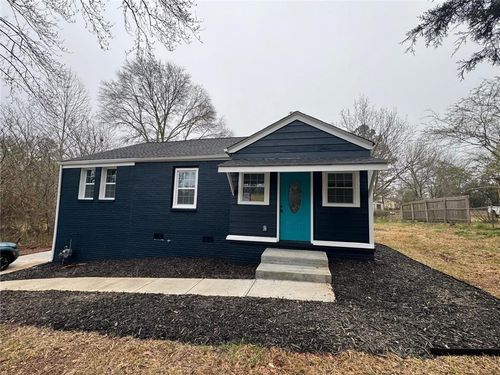 1418 E 10th St, West Point, GA, 31833-3413 | Card Image