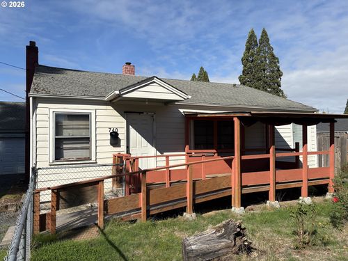 740 14th St, Springfield, OR, 97477 | Card Image