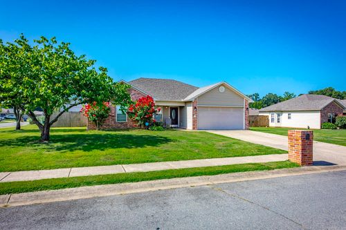 19 Seminole Circle Circle, Austin, AR, 72007 | Card Image