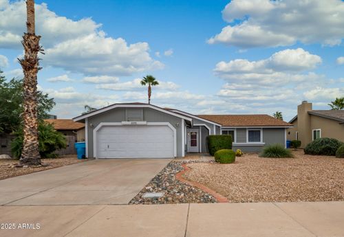 6915 E Sandra Ter, Scottsdale, AZ, 85254-1561 | Card Image