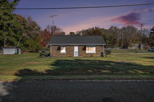 104 Quail St, Battle Creek, MI, 49037-1034 | Card Image