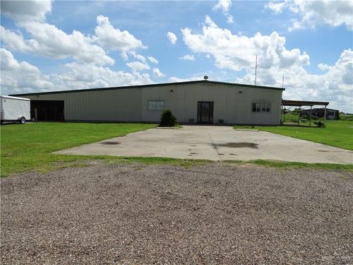3660 E Highway 285, Falfurrias, TX, 78355-5903 | Card Image