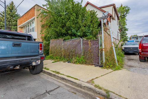 4324 W Division St, CHICAGO, IL, 60651-1713 | Card Image