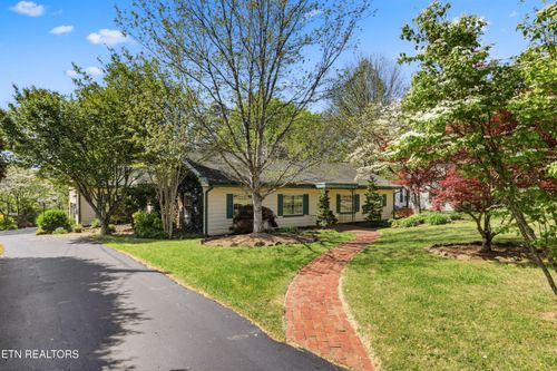 2008 Cedar Ln, Knoxville, TN, 37918-6731 | Card Image