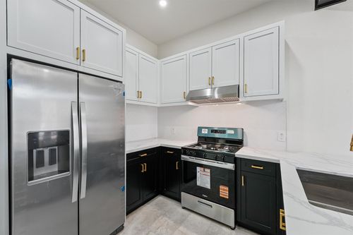 8506 Grand Knolls Dr, Houston, TX, 77083-5588 | Card Image