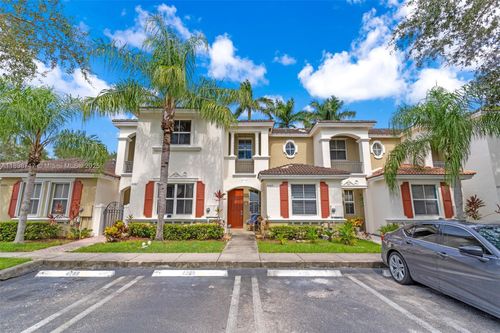 4289 Ne 10th Ct, Homestead, FL, 33033-5582 | Card Image