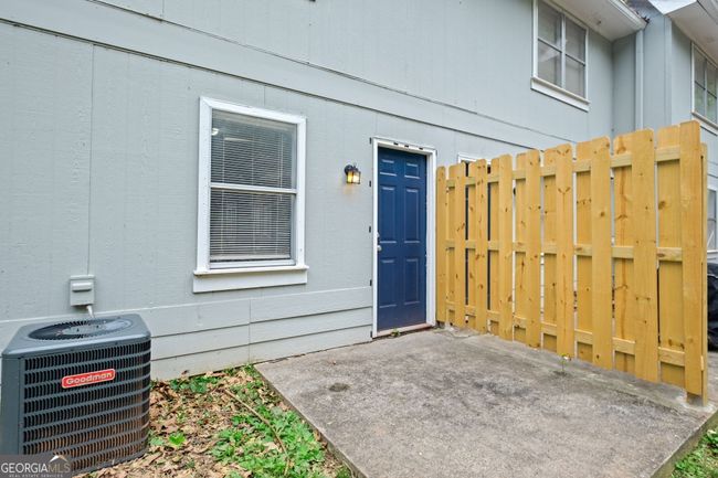 E - 364 N 19 Th St, House other with 2 bedrooms, 1 bathrooms and 2 parking in Griffin GA | Image 15