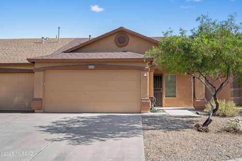 6042 S Avenida Ribero, Tucson, AZ, 85706-5086 | Card Image
