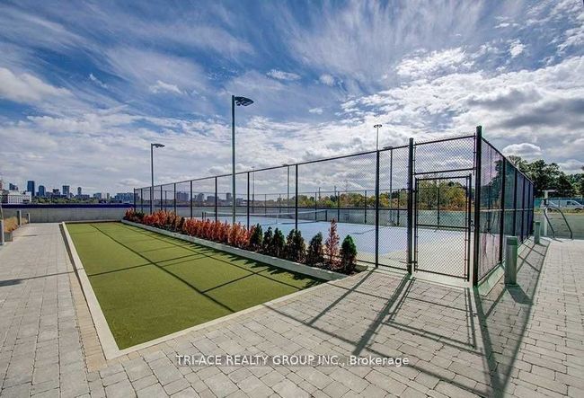 705 - 117 Mcmahon Dr, Condo with 1 bedrooms, 1 bathrooms and 1 parking in North York ON | Image 7