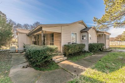 2808 Sunset Lane, House other with 2 bedrooms, 1 bathrooms and null parking in Dalworthington Gardens TX | Image 3