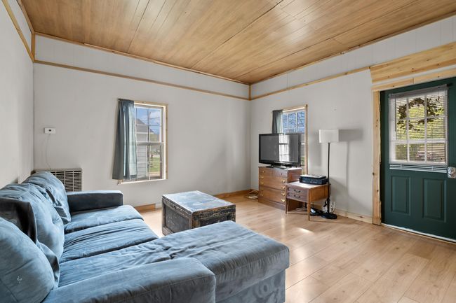 Main Floor | Image 5